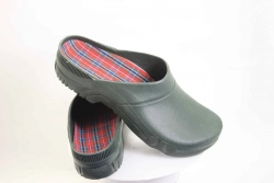 Washable gardening clogs made of tough plastic, with removable sports insoles
