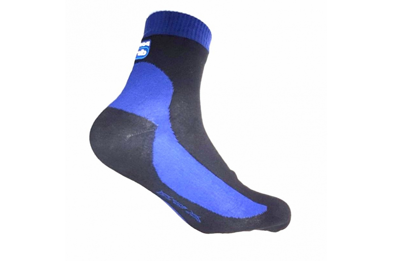Waterproof breathable socks from Sealskinz
