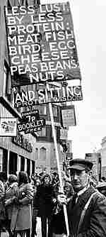 Stanley Green promoting his views in Oxford Street, 1977