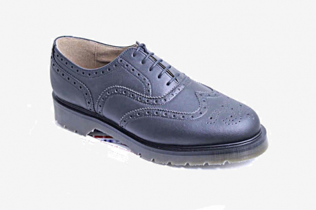 Vegan womens brogue shoe with a Tredair sole